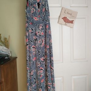 Blue, red, and white floral dress. Floor length. Keyhole neck. Enfocus studio.